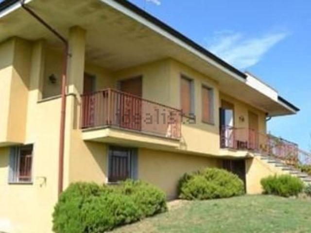 Case e ville in vendita di 172 m² in Strada del Corno, 17