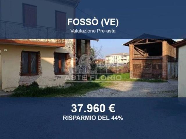 Case e ville in vendita di 173 m² in Via Roma, 40