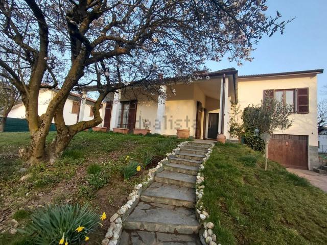 Case e ville in vendita di 174 m²