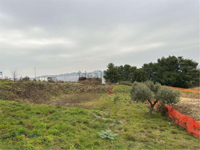 Case e ville in vendita di 174 m² in Via Aldo Davanzali