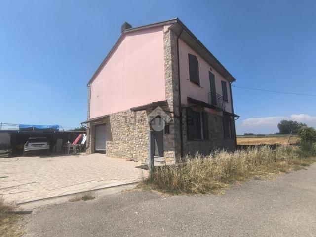 Case e ville in vendita di 174 m² in Strada della Resega, 1