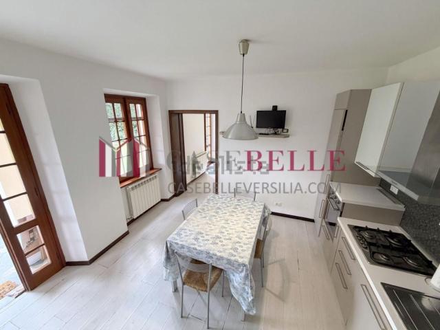 Case e ville in vendita di 175 m² in Via del Mattatoio, 55041