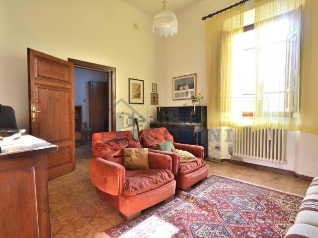 Case e ville in vendita di 175 m² in Via Lorenzo Mossa