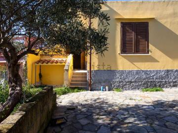 Case e ville in vendita di 175 m² in Via Passo dell&apos Agrifoglio, 65