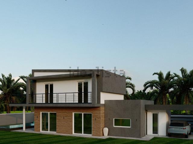 Case e ville in vendita di 175 m² in Strada Ceresetta