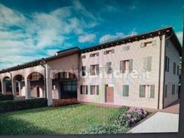 Case e ville in vendita di 175 m² in Strada Al Parma, 2