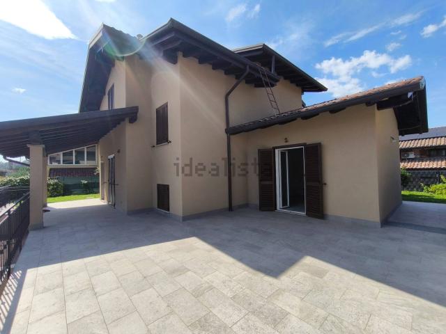 Case e ville in vendita di 179 m²