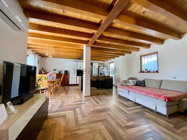 Case e ville in vendita di 179 m² in Località San Barbara