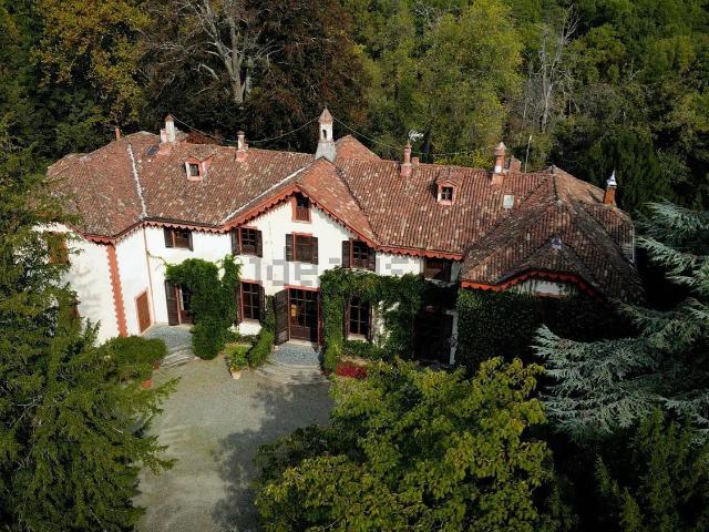 Case e ville in vendita di 1800 m² in Località Campale, 1