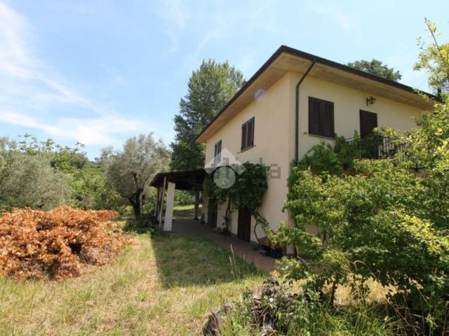 Case e ville in vendita di 180 m²