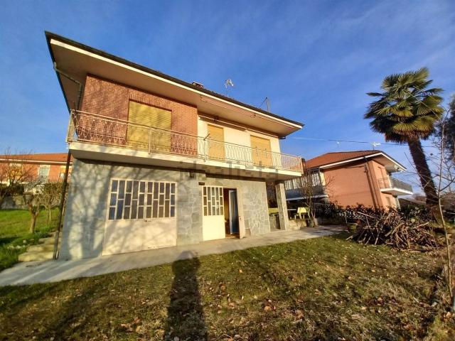Case e ville in vendita di 180 m²
