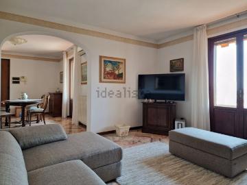 Case e ville in vendita di 180 m²