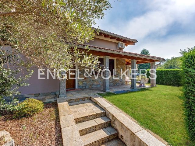 Case e ville in vendita di 180 m²