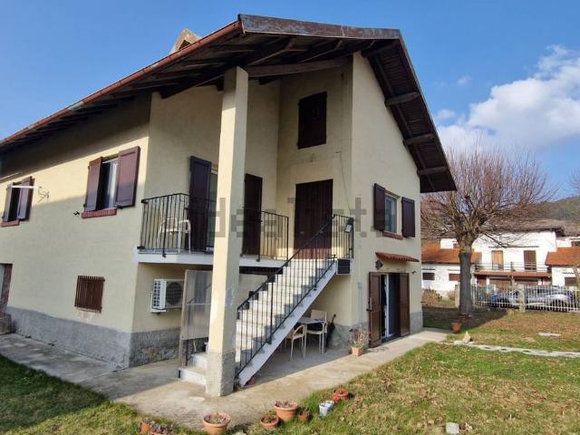 Case e ville in vendita di 180 m²