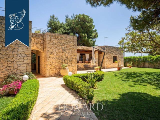 Case e ville in vendita di 180 m²