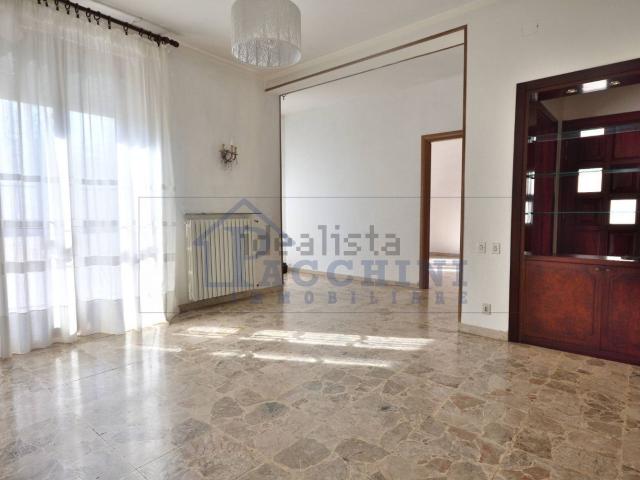 Case e ville in vendita di 180 m² in Via Andrea Pisano