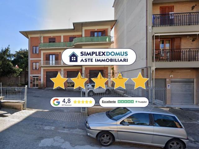 Case e ville in vendita di 180 m² in Via Aldo Moro