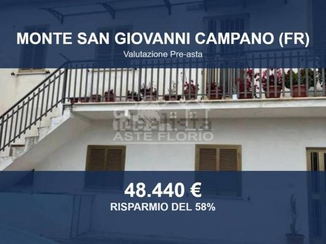 Case e ville in vendita di 180 m² in Via Arasciarra