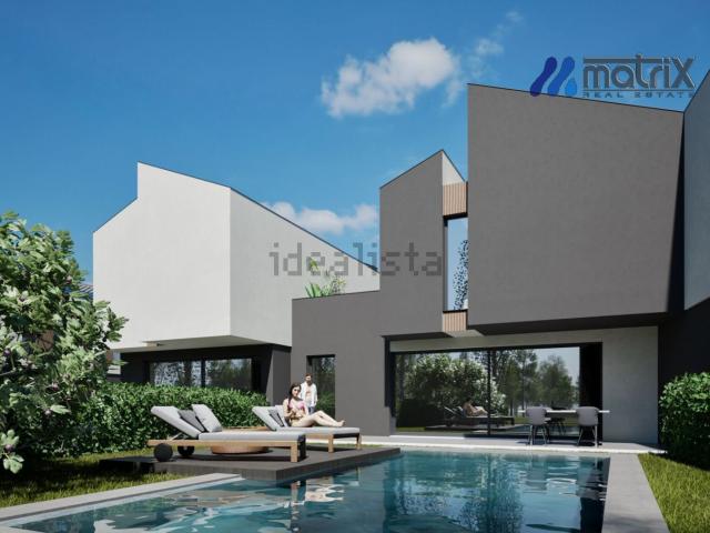 Case e ville in vendita di 180 m² in Via Arino, 7