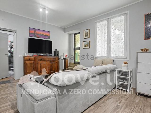 Case e ville in vendita di 180 m² in Via Borgolecco, 60