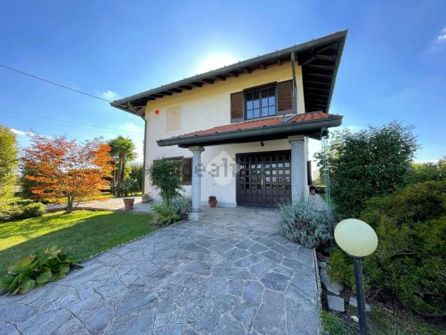 Case e ville in vendita di 180 m² in Via Gaggiolo, 198