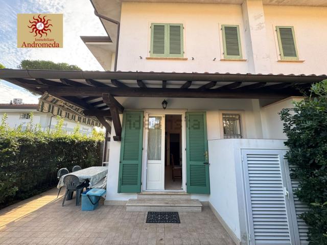 Case e ville in vendita di 180 m² in Via Giuseppe Mazzini