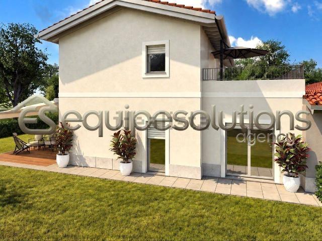 Case e ville in vendita di 180 m² in Via delle Roveri
