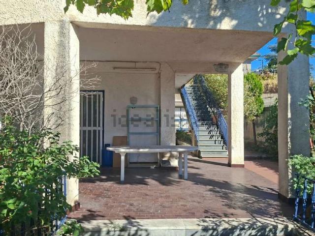 Case e ville in vendita di 180 m² in Via Luigi Pirandello