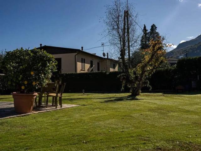 Case e ville in vendita di 180 m² in Via San Leonardo da Porto Maurizio