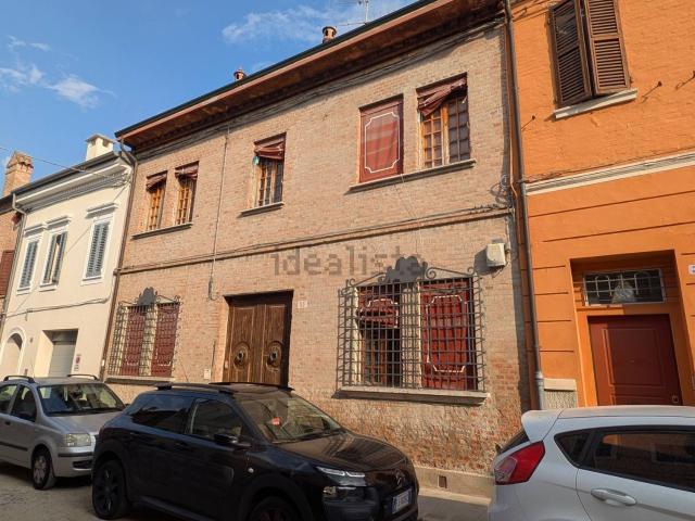 Case e ville in vendita di 180 m² in Via Porta d&apos Amore, 33