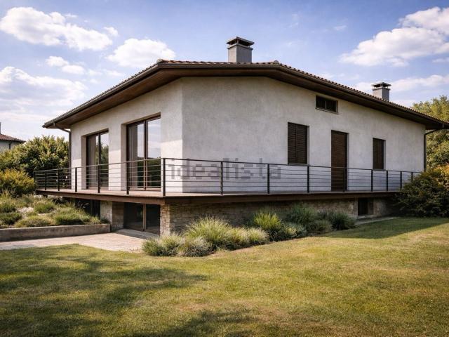Case e ville in vendita di 180 m² in Via Papa Giovanni XXIII, 12