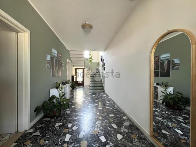 Case e ville in vendita di 180 m² in Viale Vittorio Veneto