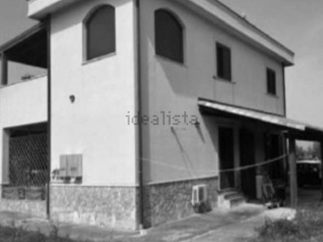 Case e ville in vendita di 180 m² in Contrada Xirbi