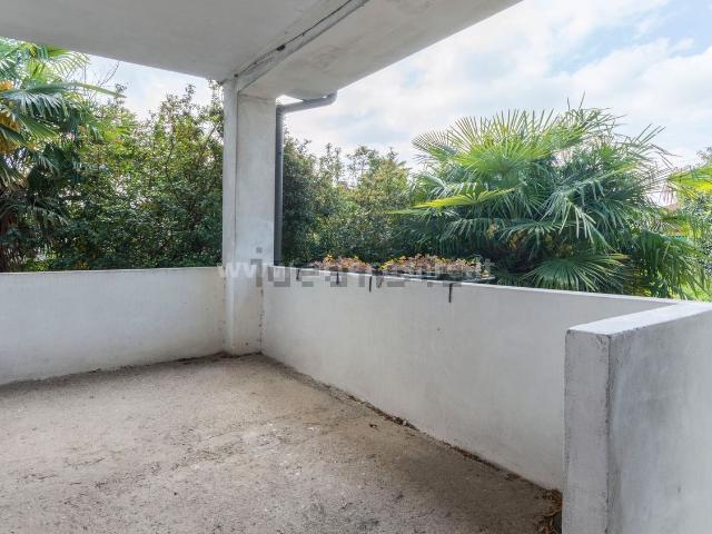 Case e ville in vendita di 180 m² in Corso Milano, 32
