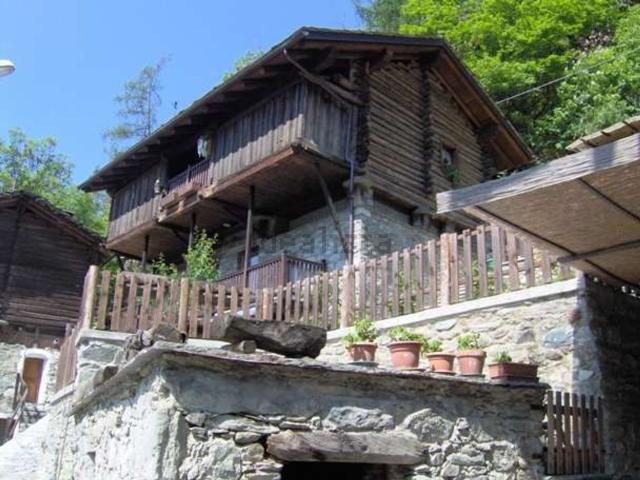 Case e ville in vendita di 180 m² in Località Valmignanaz