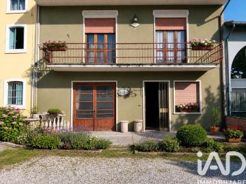 Case e ville in vendita di 180 m² in Strada del Pasubio