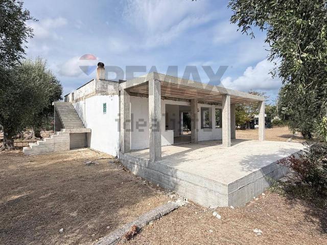 Case e ville in vendita di 180 m² in Strada Statale 89 Garganica