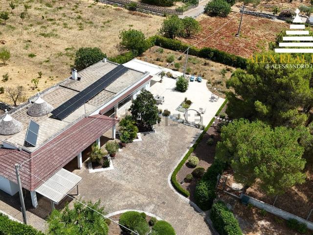 Case e ville in vendita di 180 m² in Strada Paretone, 168