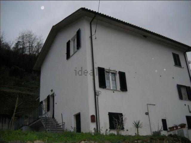 Case e ville in vendita di 180 m² in Strada Provinciale 93
