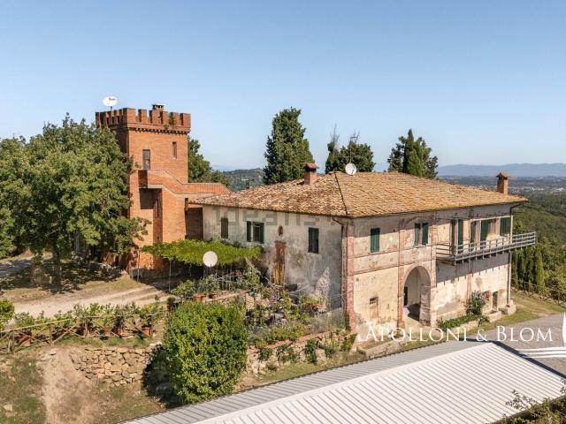 Case e ville in vendita di 1817 m² in Strada Provinciale dei Renelli, 3