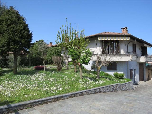 Case e ville in vendita di 181 m² in Via Cimarosa, 7