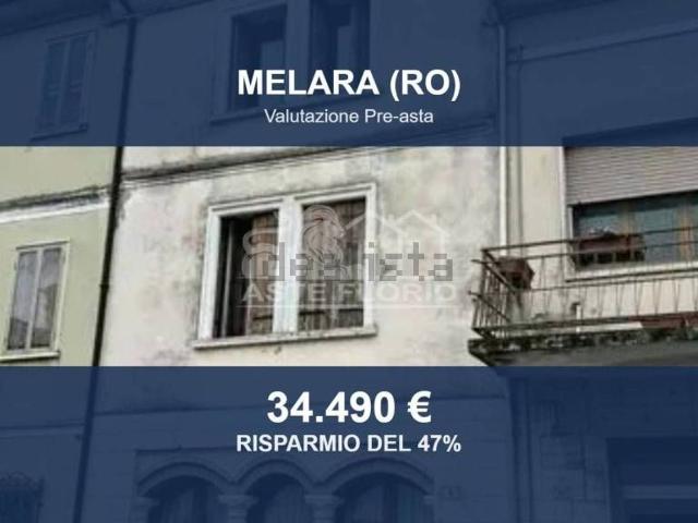 Case e ville in vendita di 181 m² in Via Giuseppe Garibaldi, 9