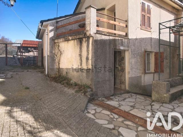 Case e ville in vendita di 181 m² in Località Ghiggeri, 37