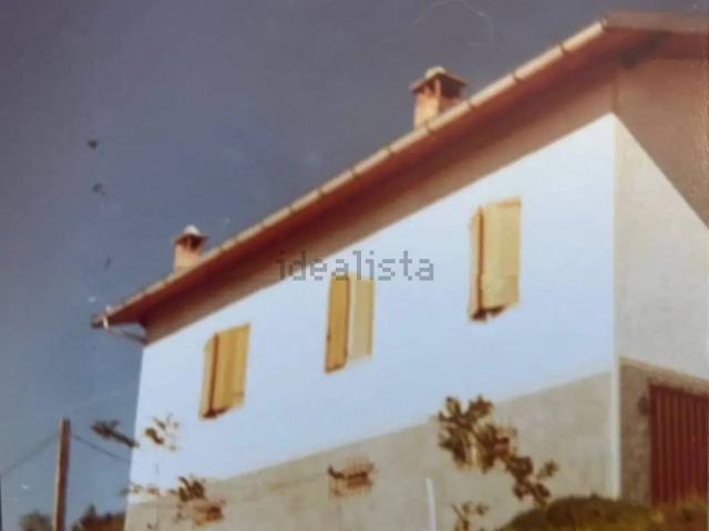 Case e ville in vendita di 182 m² in Via Alpina