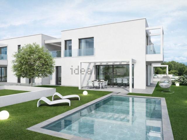 Villetta indipendente in vendita di 182 m² in Via Girolamo Selmo