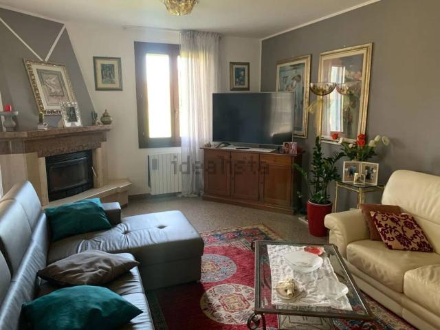 Case e ville in vendita di 182 m² in Località Gallianta