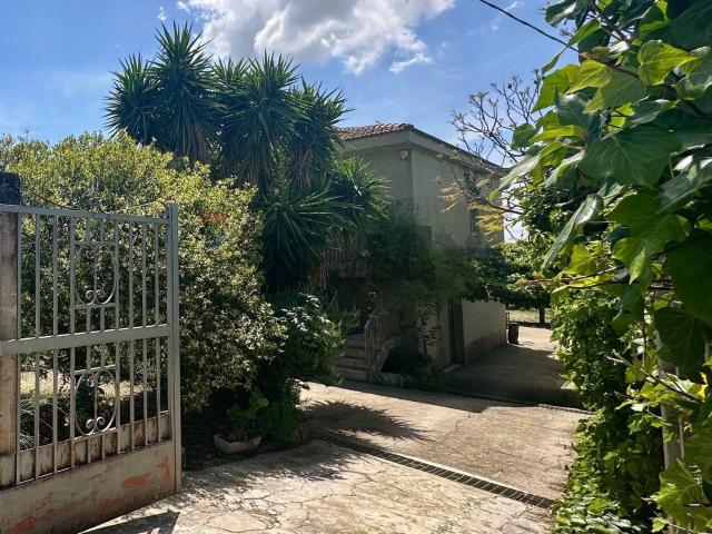 Case e ville in vendita di 183 m²