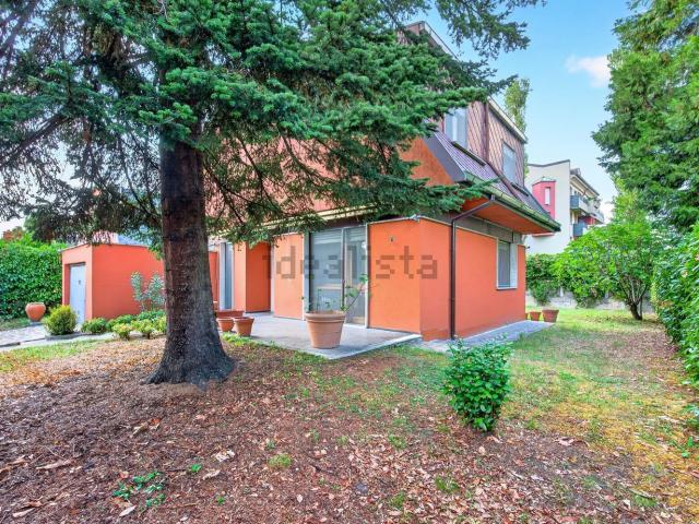 Case e ville in vendita di 185 m² in Via Campo Gallo, 49