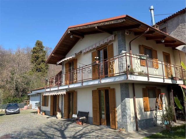 Case e ville in vendita di 185 m² in Via Davico, 81