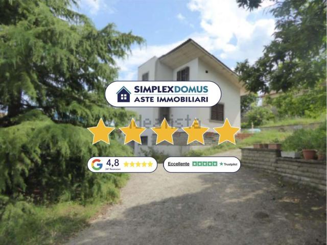 Case e ville in vendita di 185 m² in Via Umbria